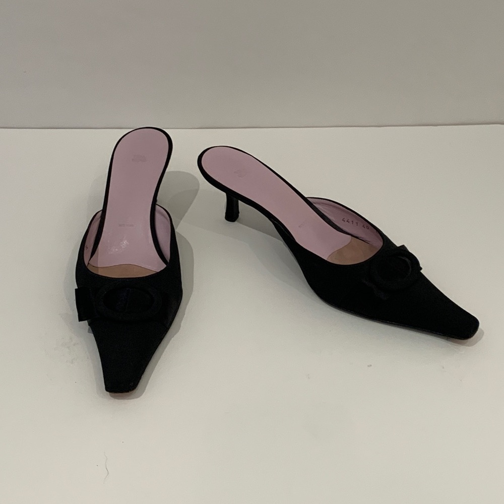 Vera Wang Black Buckle Slip On Heels Size EUR 40